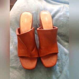 Nine West Clogs